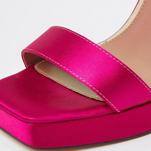 Brand new in box sold out river island platform heels size 6 US - Picture 5 of 5